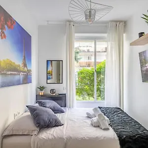 Appartement Cozy Near The Eiffel Tower, Paris